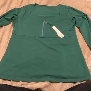 Green 3/4 sleeve blouse